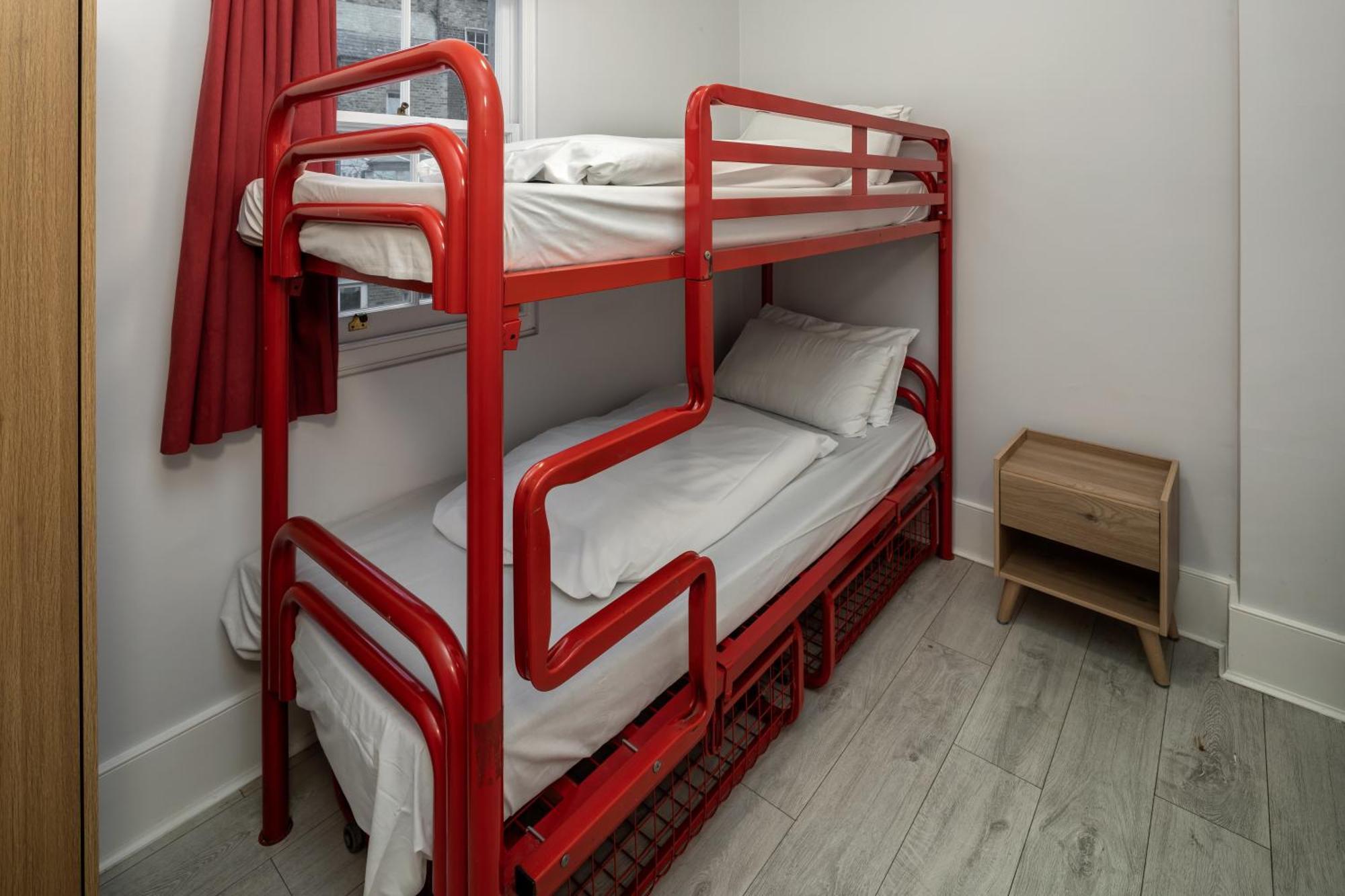 Astor Kensington Hostel Лондон Экстерьер фото